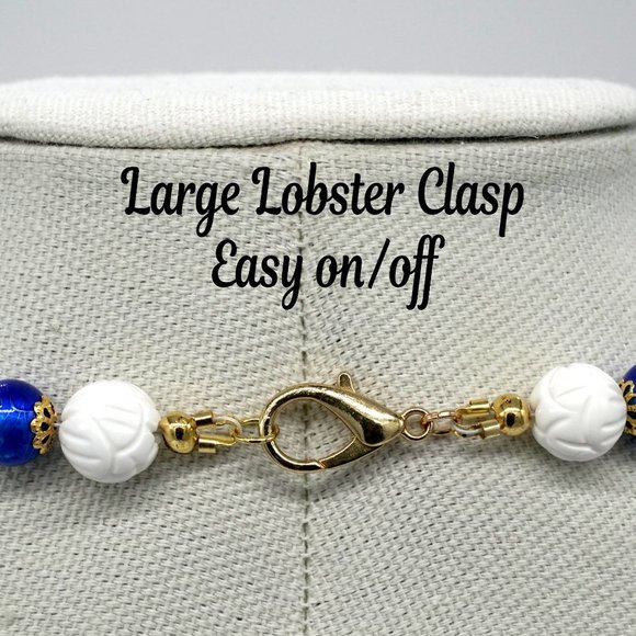 Custom made blue and white necklace with Lamp-Works beads and large lobster clas - Picture 7 of 7